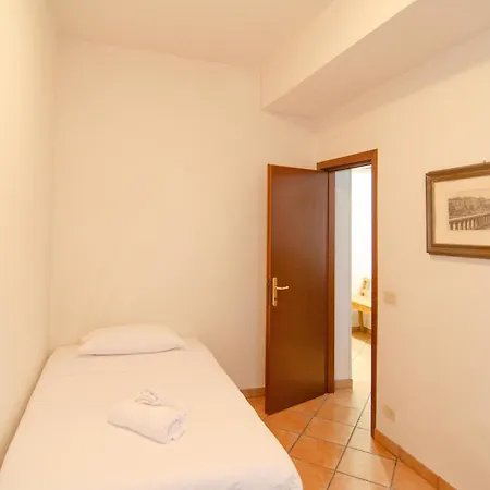 Da Carlo Apartman Parma